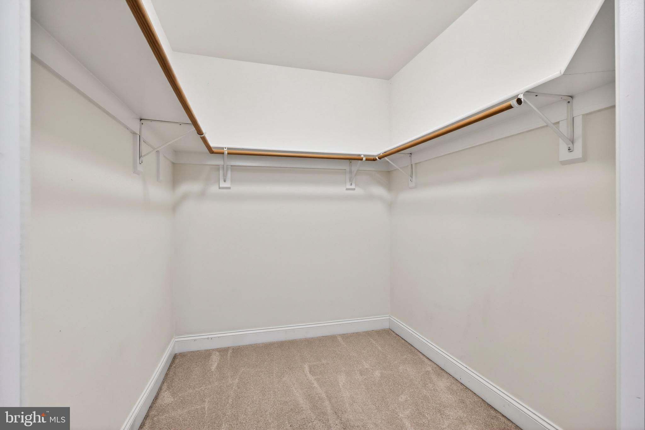 SCOT'S GLEN - Residential