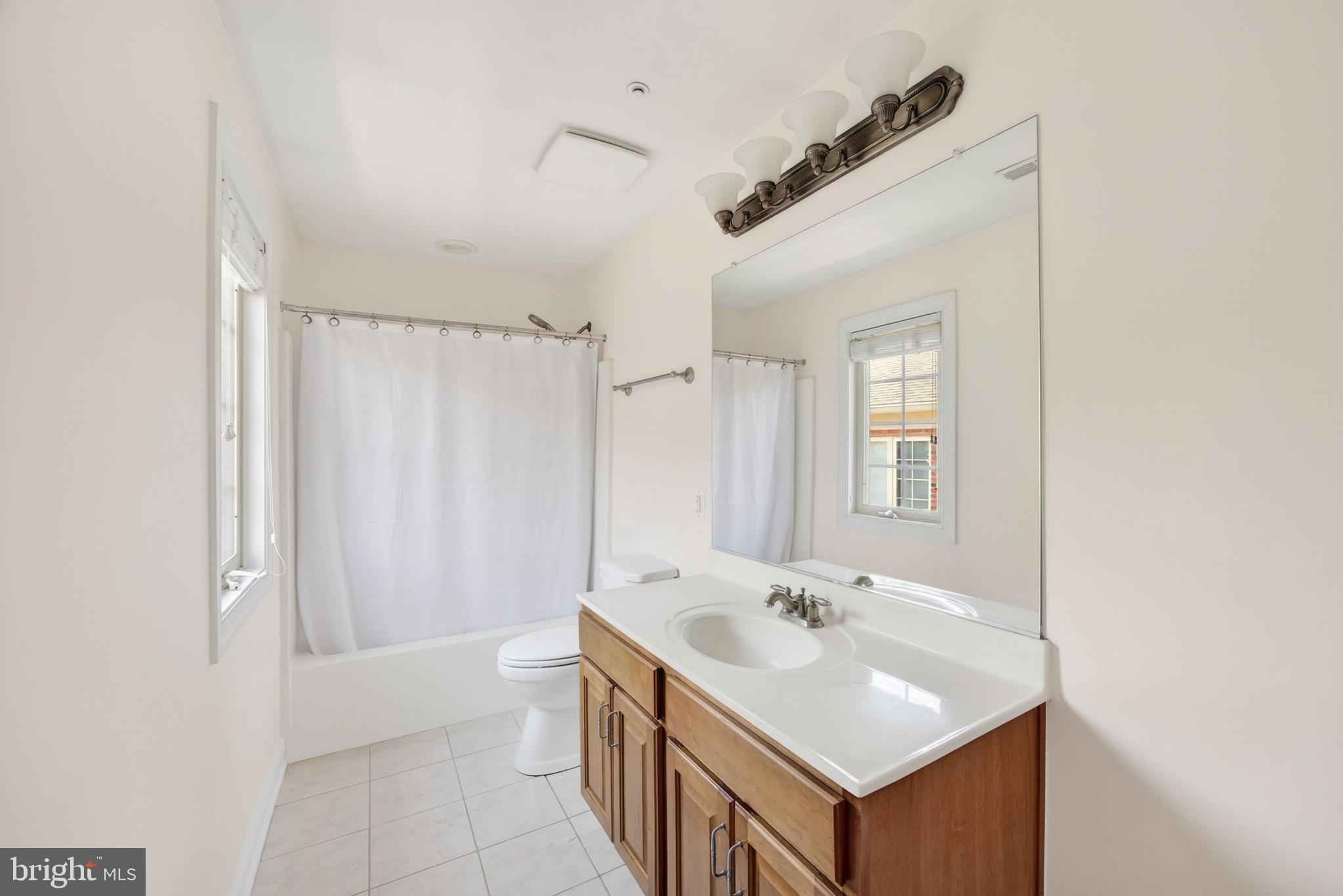 SCOT'S GLEN - Residential