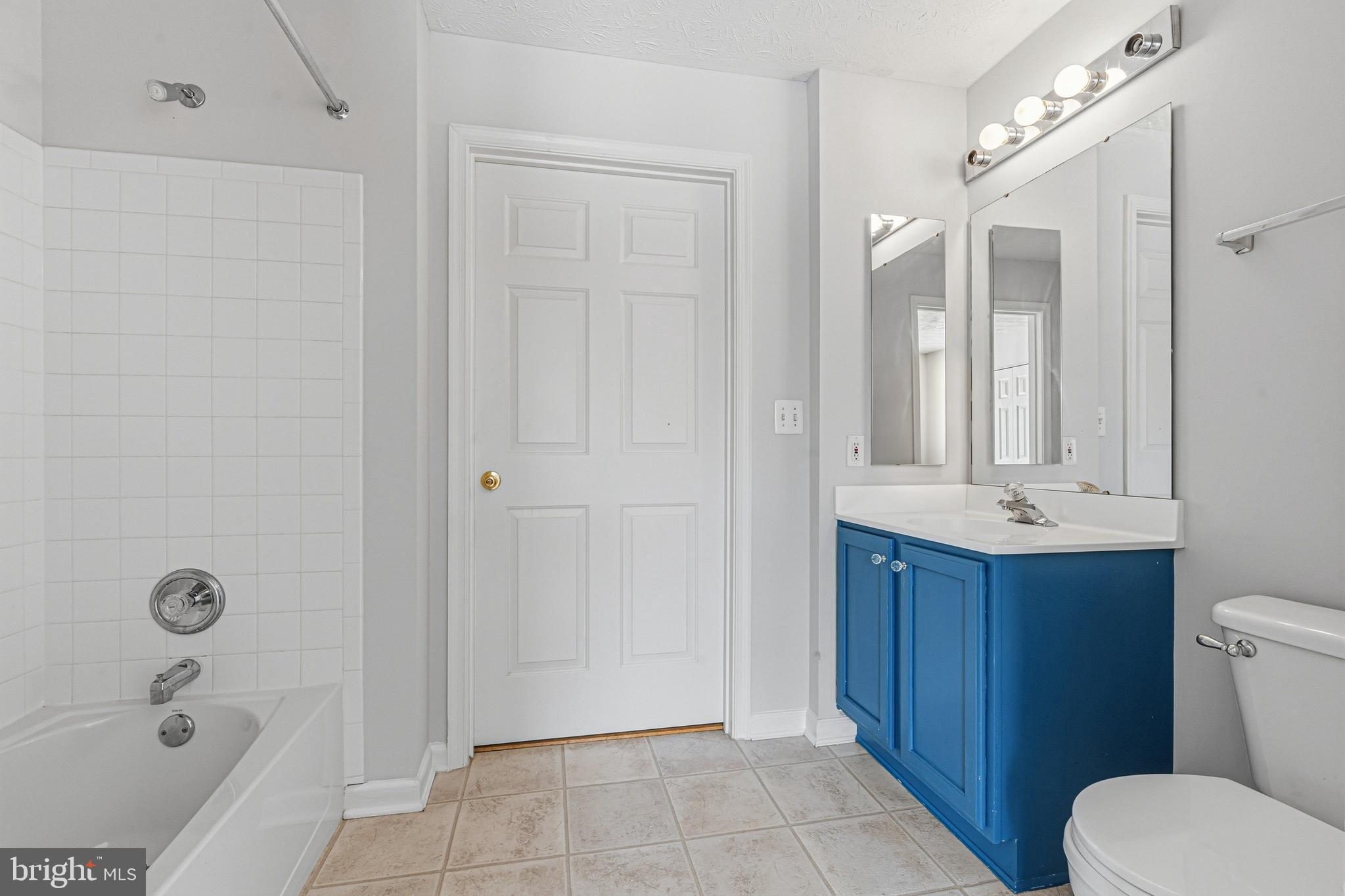 PERRY HALL FARMS GARDEN CONDOS - Residential