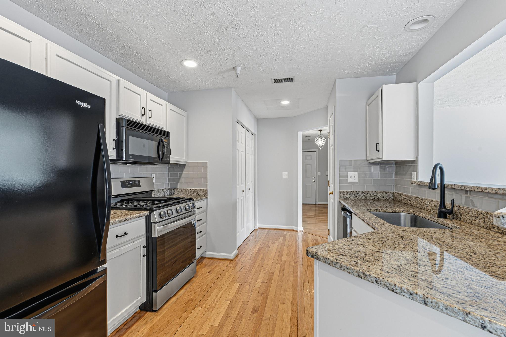 PERRY HALL FARMS GARDEN CONDOS - Residential