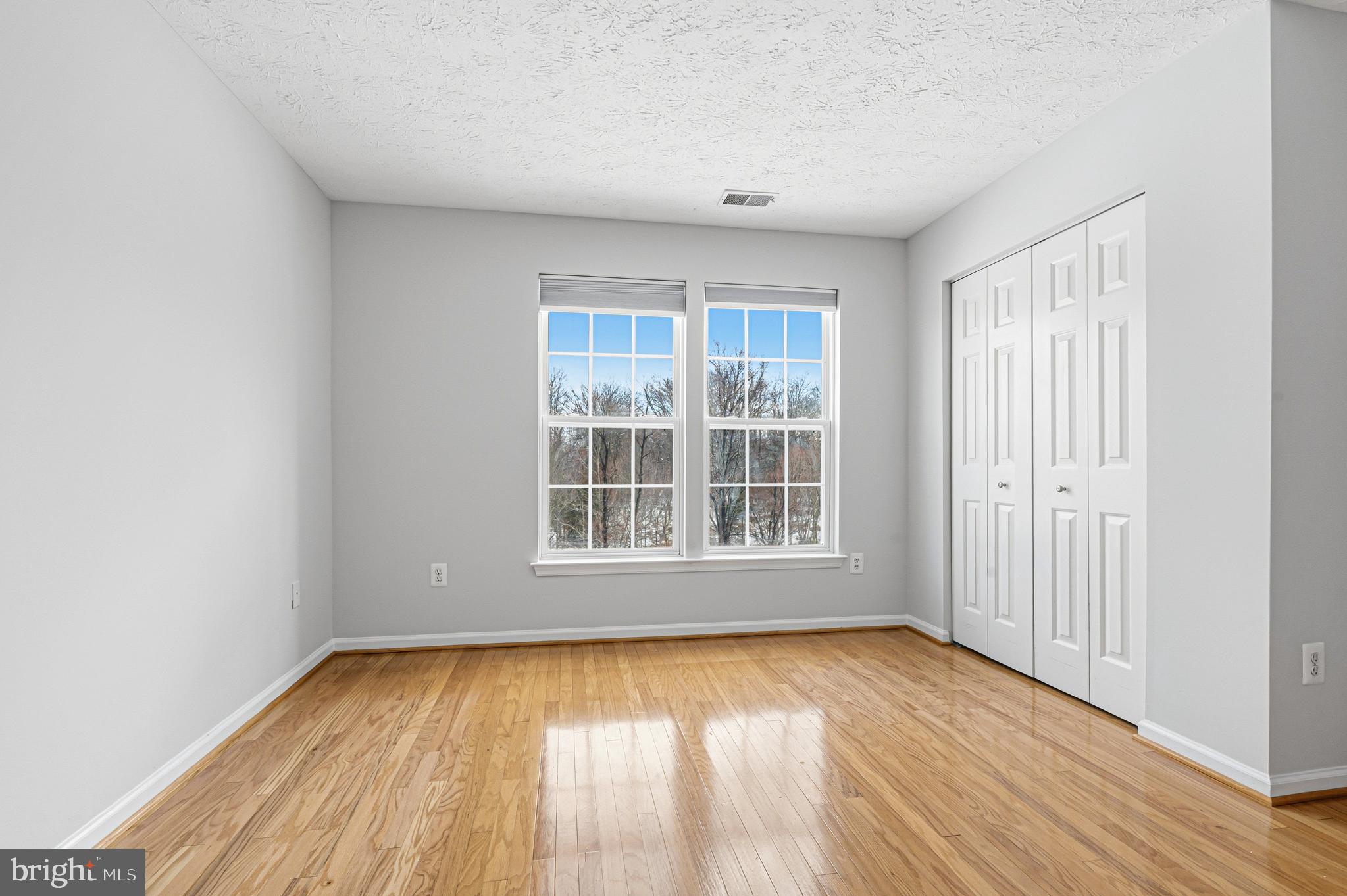 PERRY HALL FARMS GARDEN CONDOS - Residential