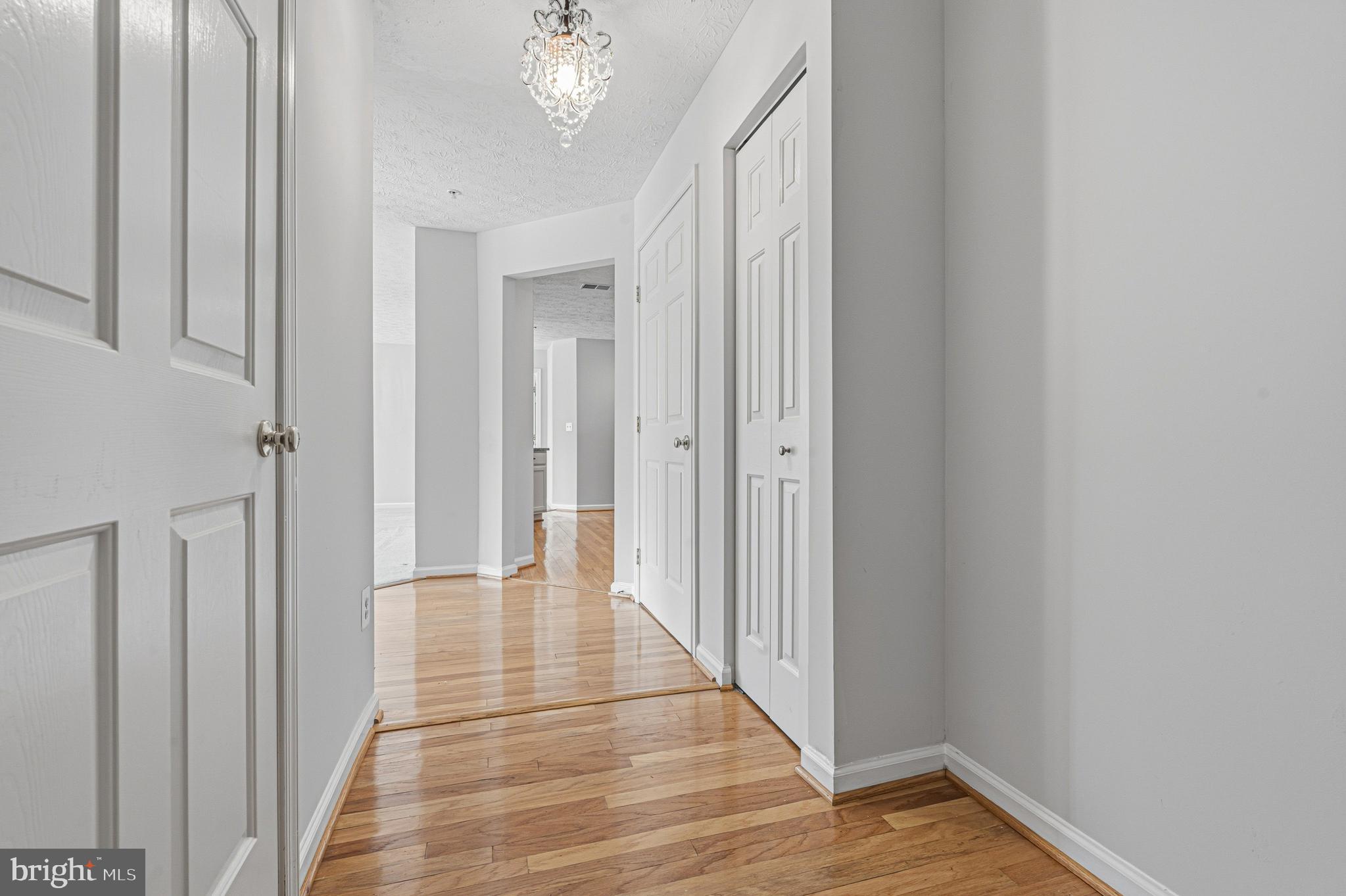 9 BROOK FARM COURT G 9G