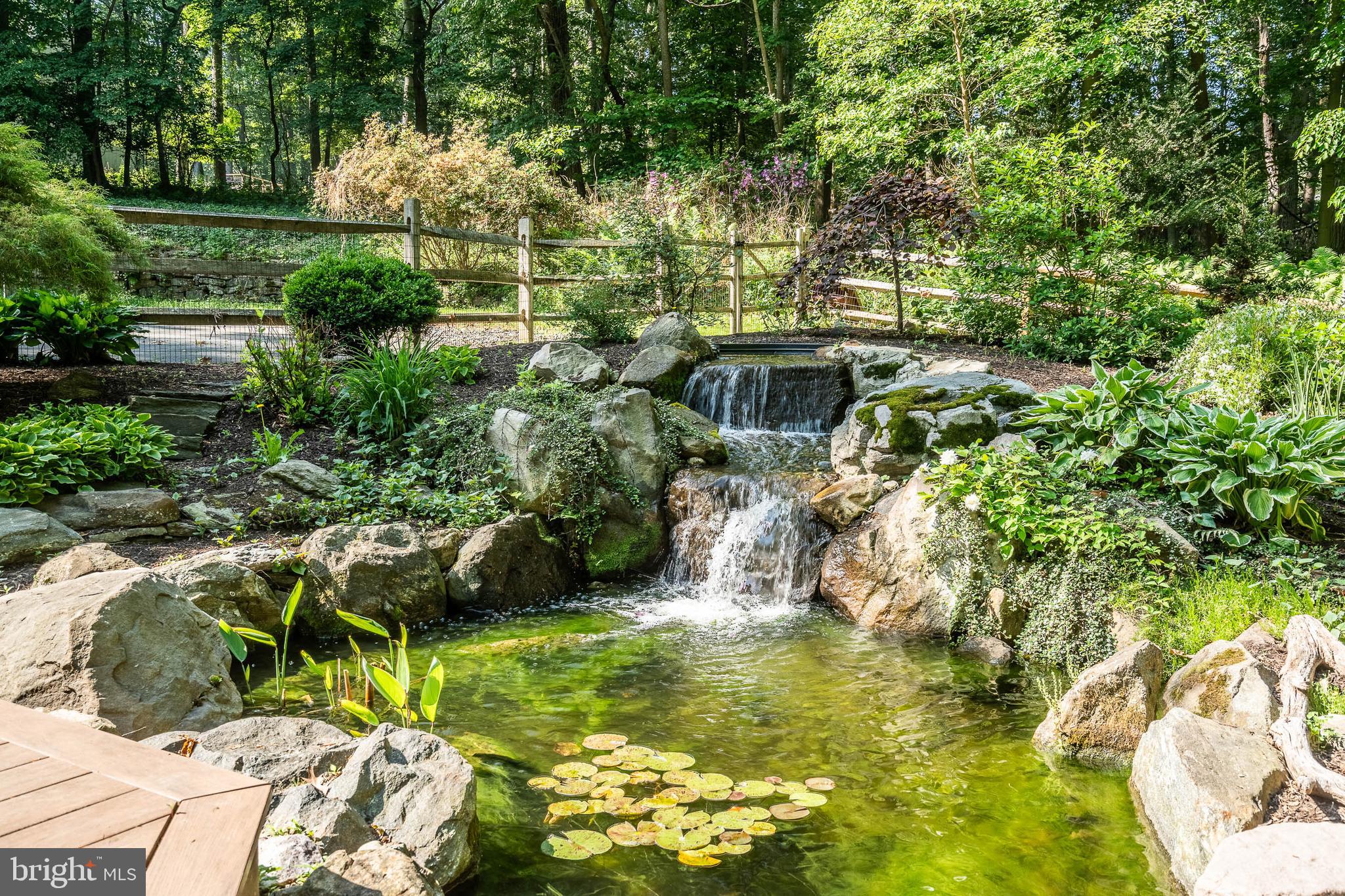 RED BRIDGE FARM - Residential