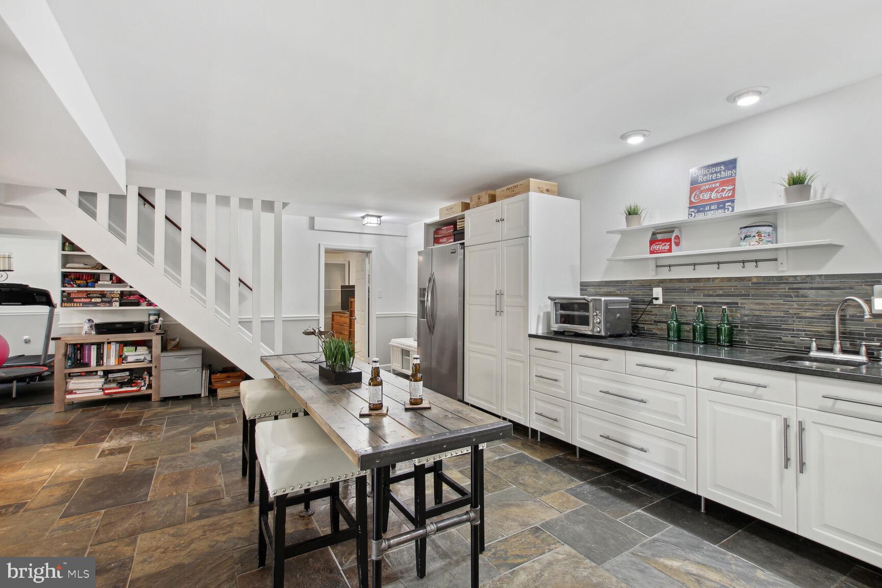 GOSHEN HUNT HILLS - Residential