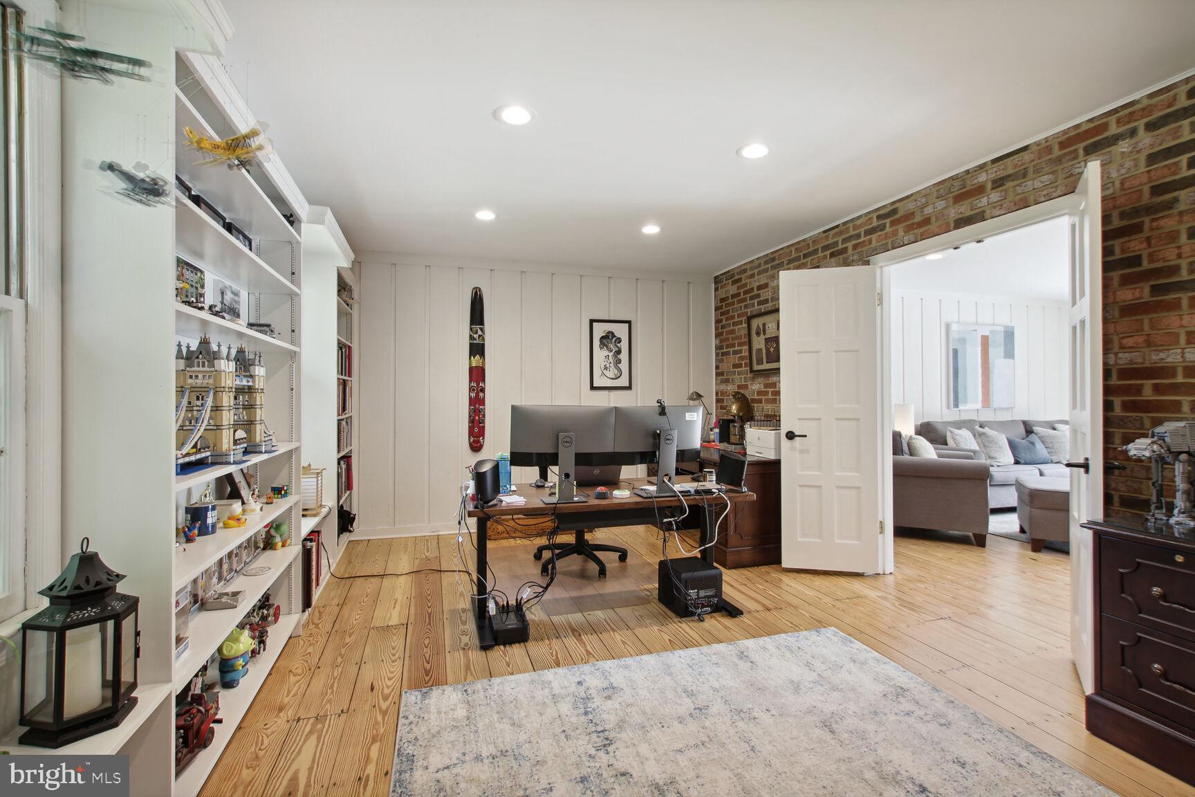 GOSHEN HUNT HILLS - Residential