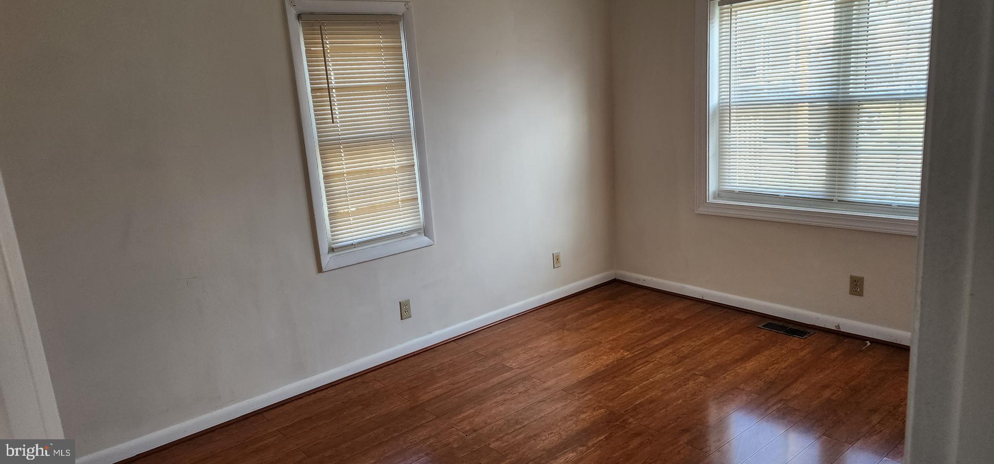 BALTIMORE HIGHLANDS - Residential Lease