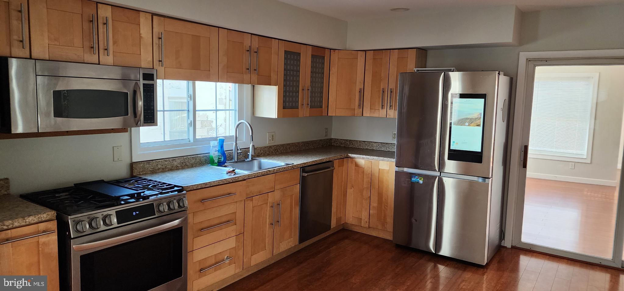 BALTIMORE HIGHLANDS - Residential Lease