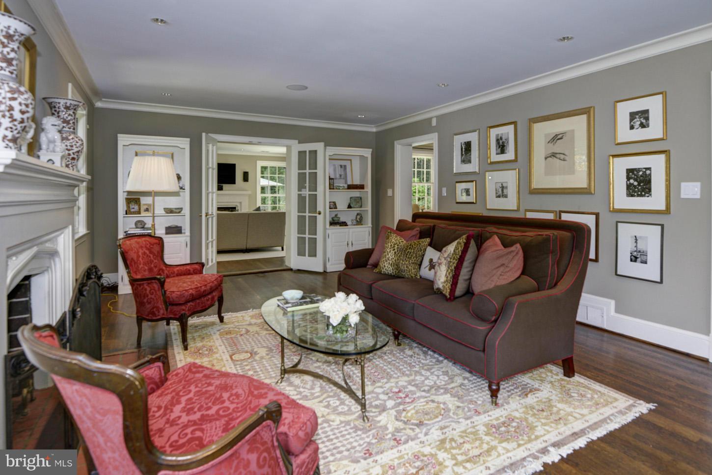 ROLLINGWOOD - Residential