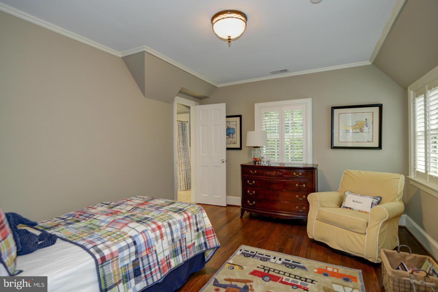 ROLLINGWOOD - Residential