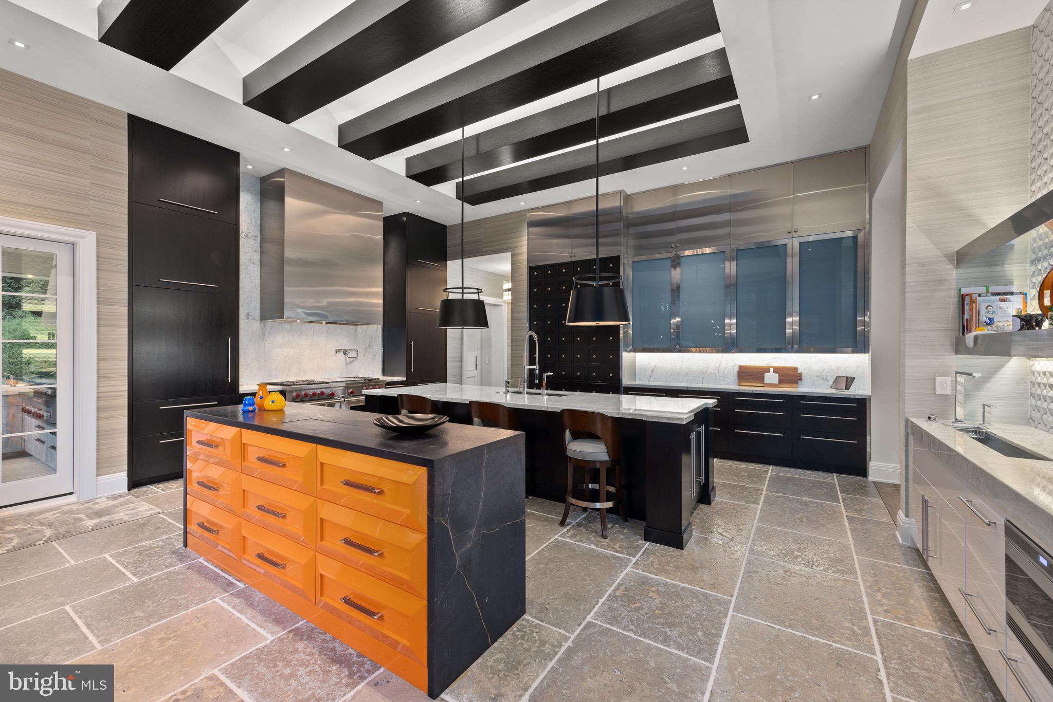 CAVES VALLEY GOLF CLUB - Residential