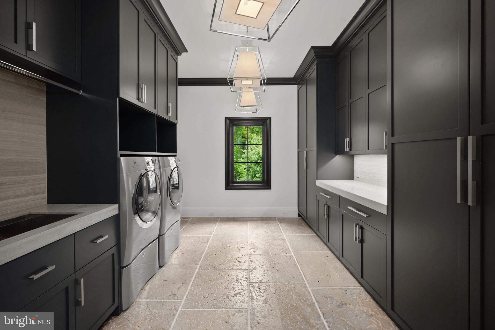 CAVES VALLEY GOLF CLUB - Residential