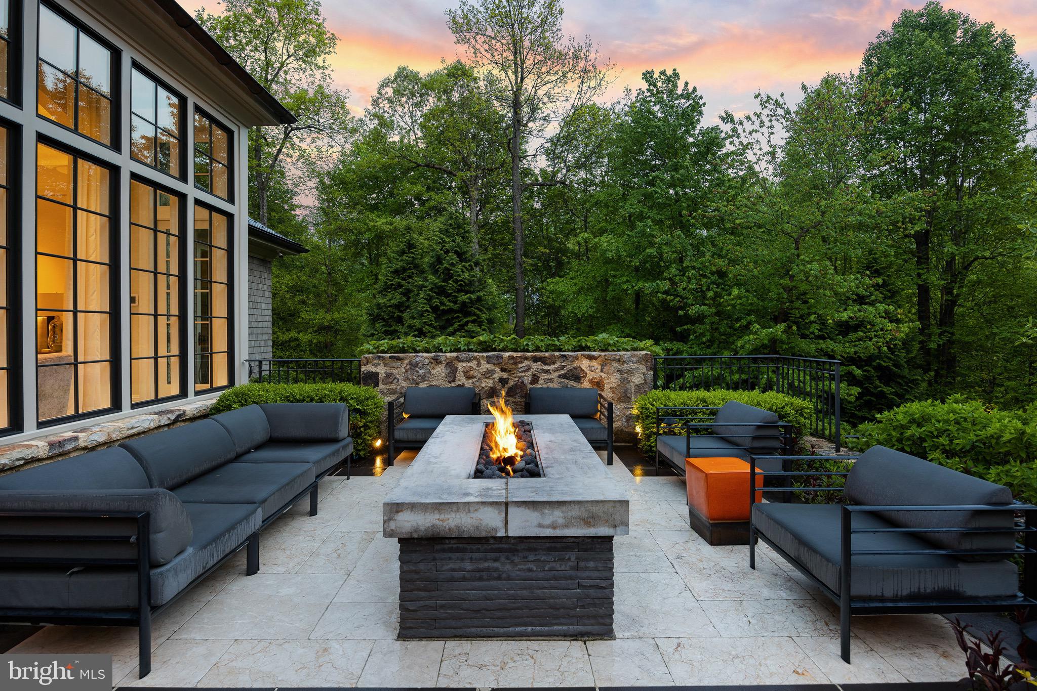 CAVES VALLEY GOLF CLUB - Residential