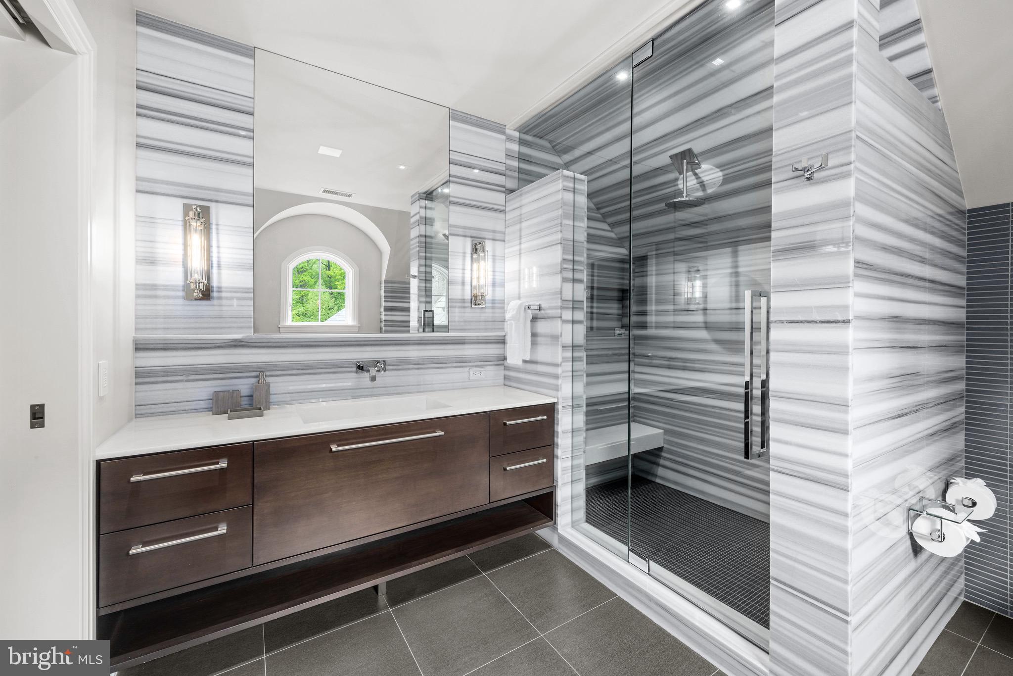 CAVES VALLEY GOLF CLUB - Residential