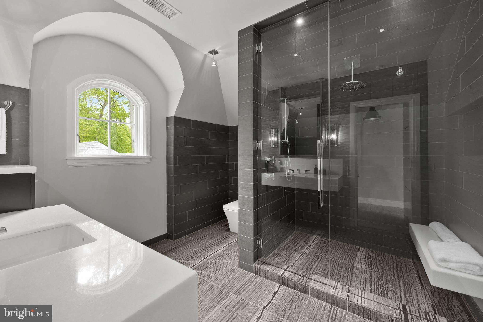 CAVES VALLEY GOLF CLUB - Residential