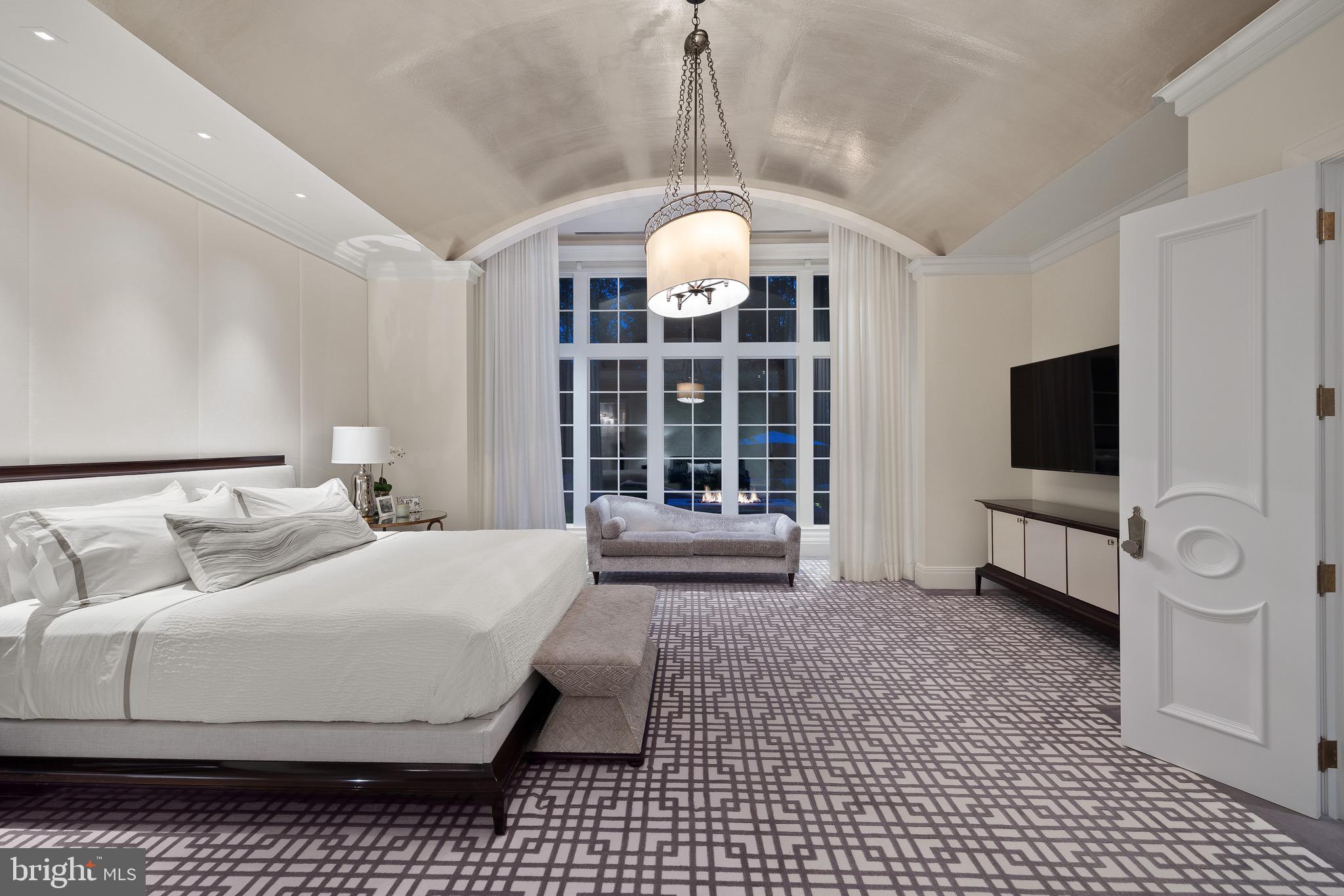 CAVES VALLEY GOLF CLUB - Residential