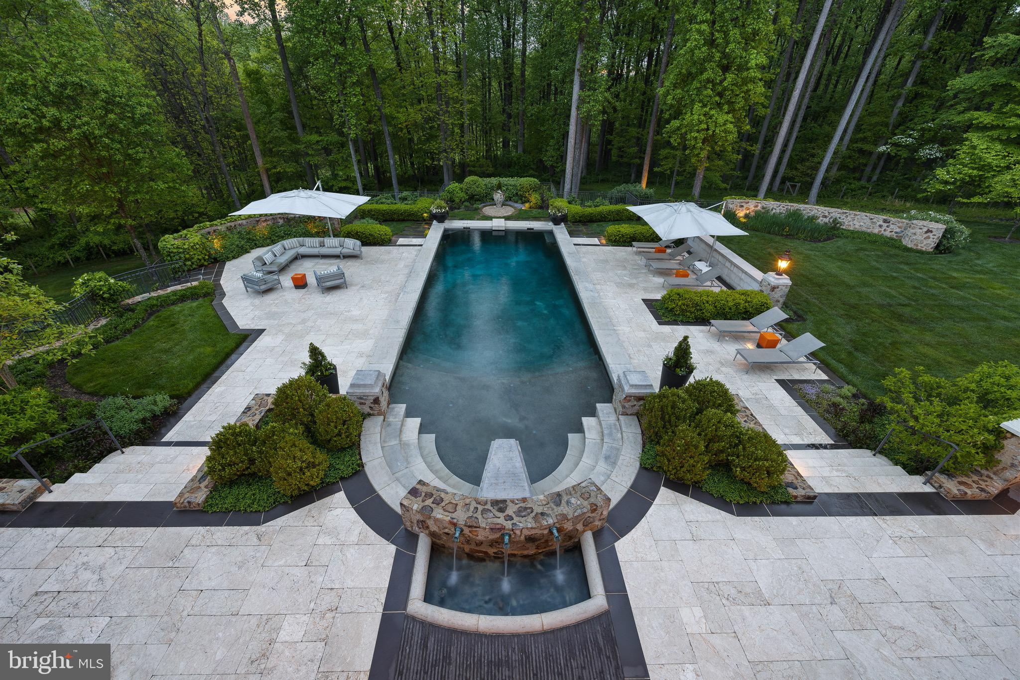 CAVES VALLEY GOLF CLUB - Residential