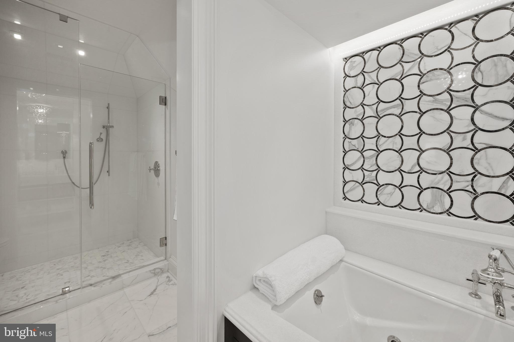 CAVES VALLEY GOLF CLUB - Residential