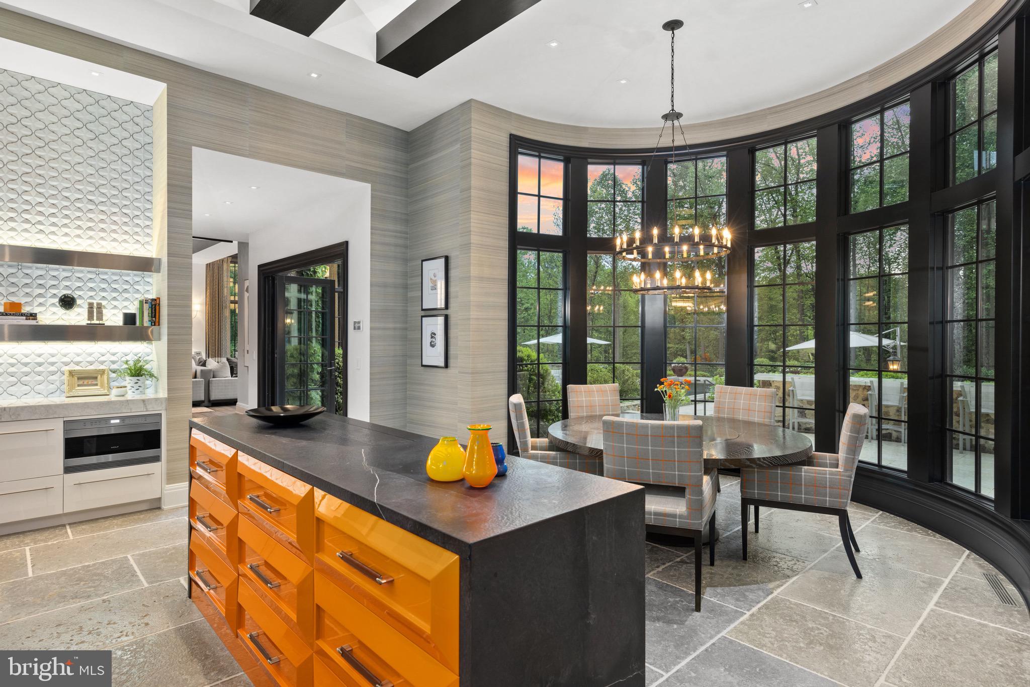 CAVES VALLEY GOLF CLUB - Residential