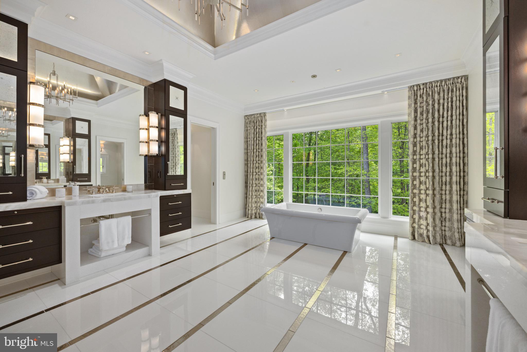 CAVES VALLEY GOLF CLUB - Residential