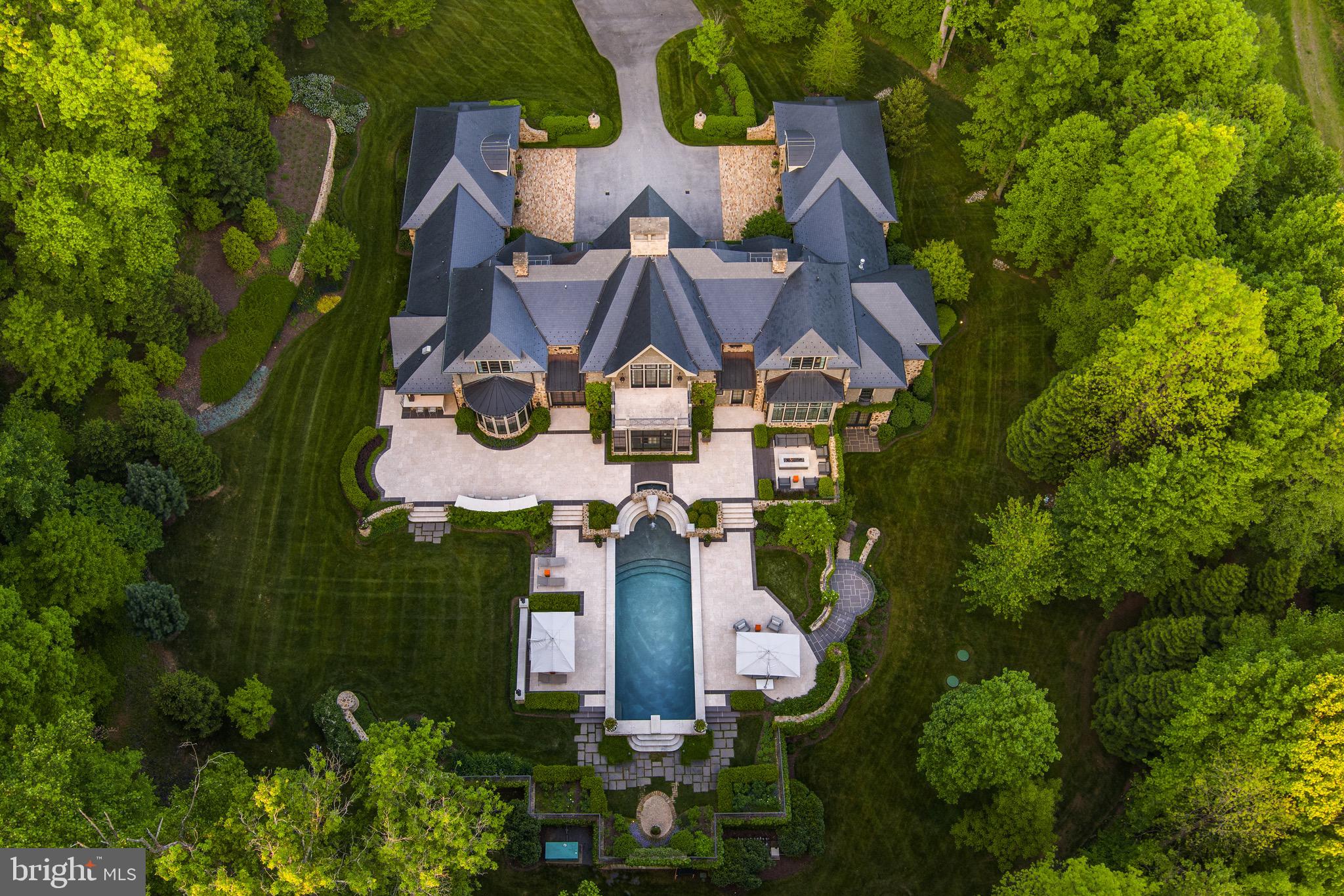 CAVES VALLEY GOLF CLUB - Residential