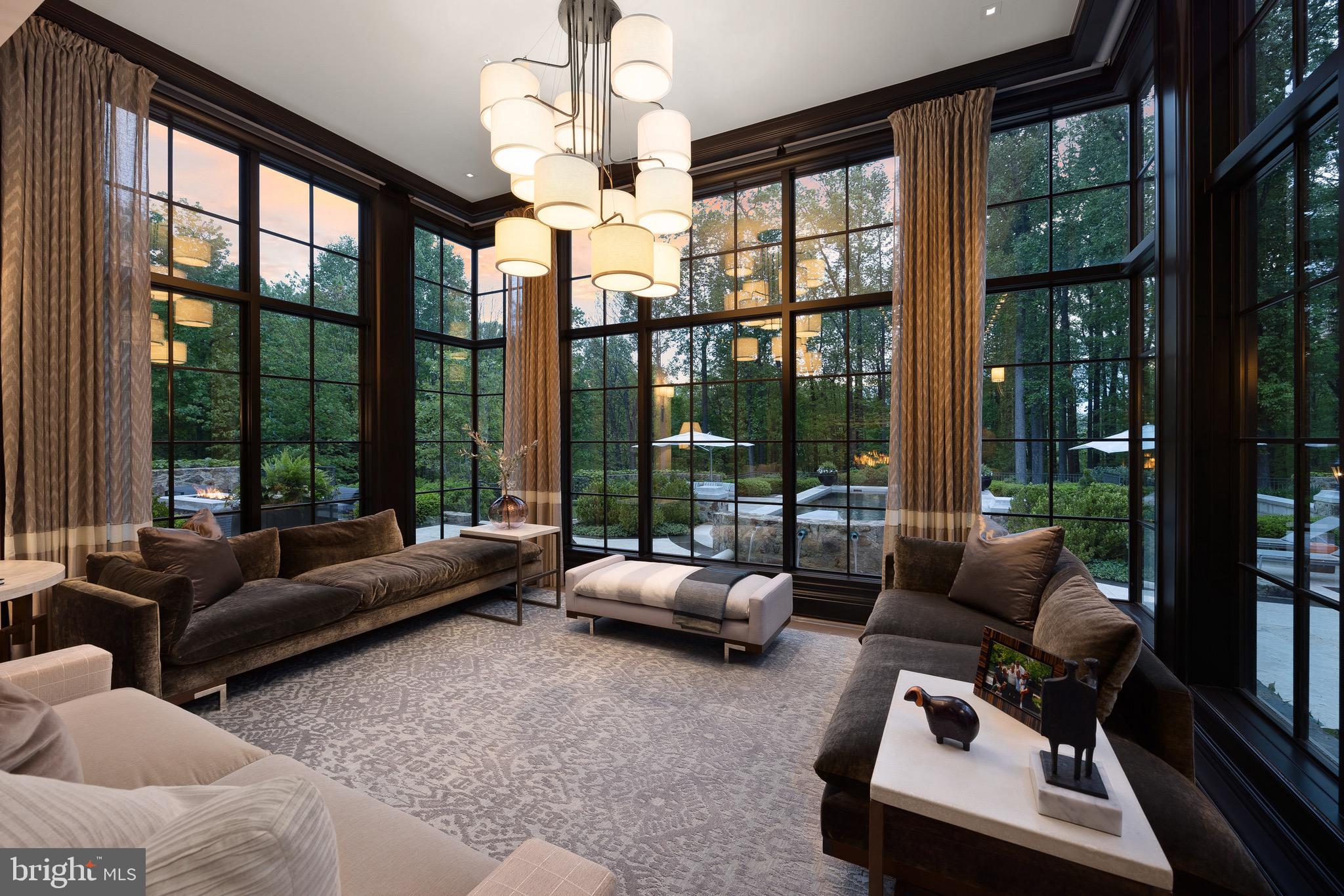 CAVES VALLEY GOLF CLUB - Residential