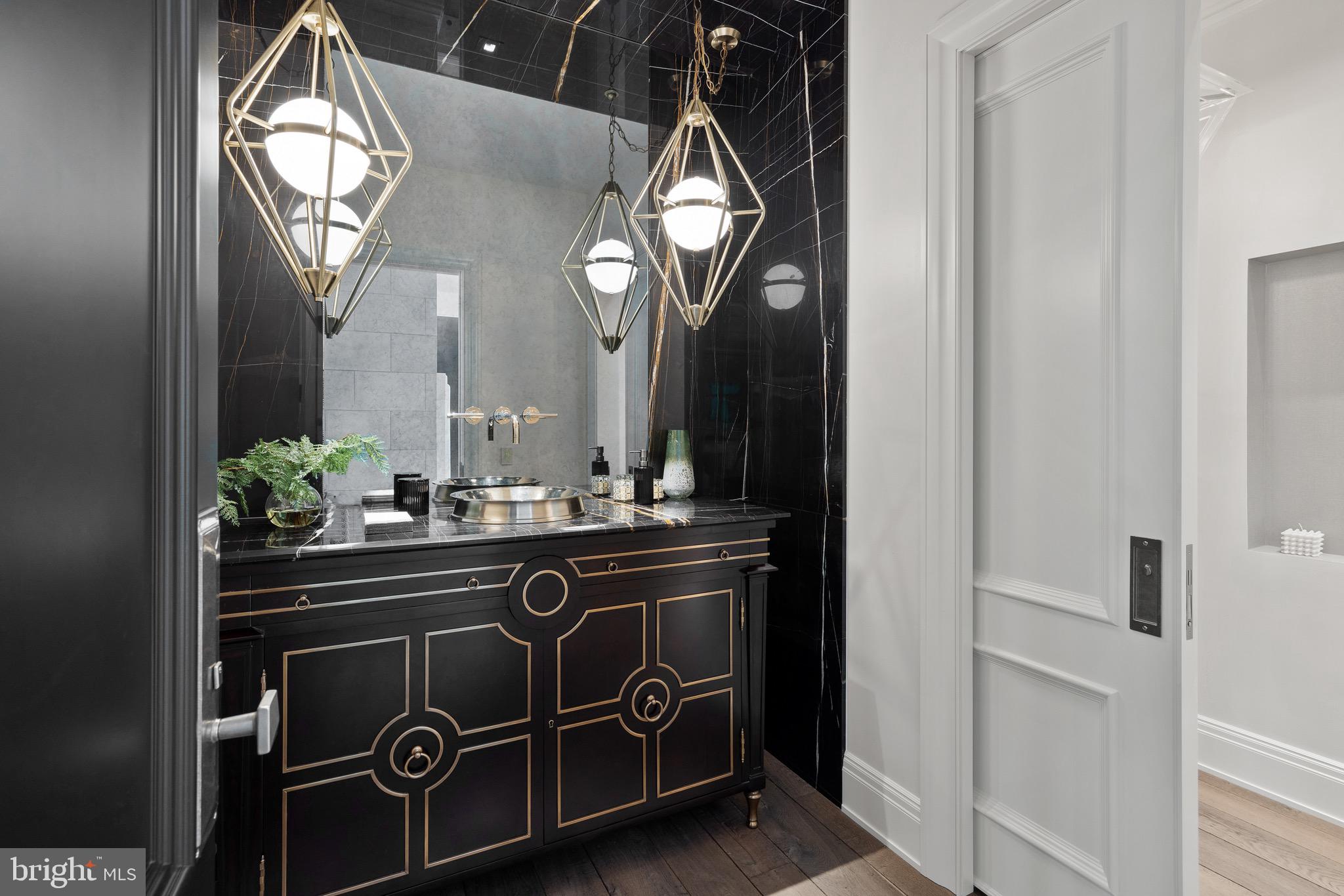 CAVES VALLEY GOLF CLUB - Residential