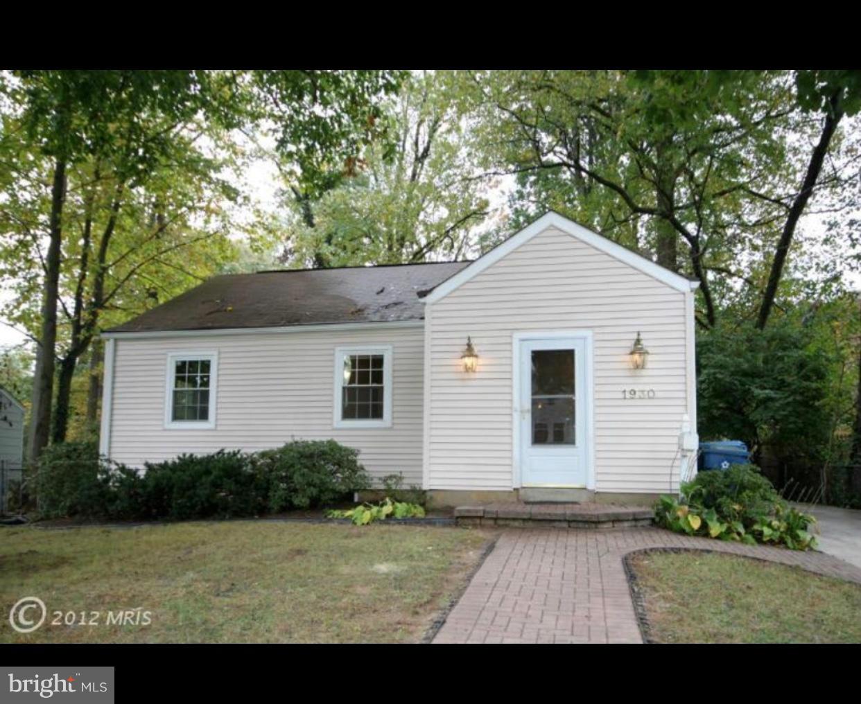 PIMMIT HILLS - Residential Lease