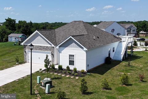 Homes For Sale - 18732 Ballantyne Way<br/> HAGERSTOWN, MD 21740