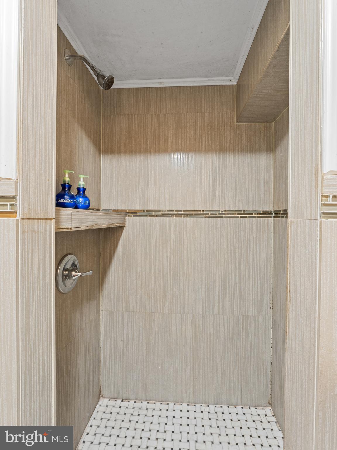 JUNIATA - Residential