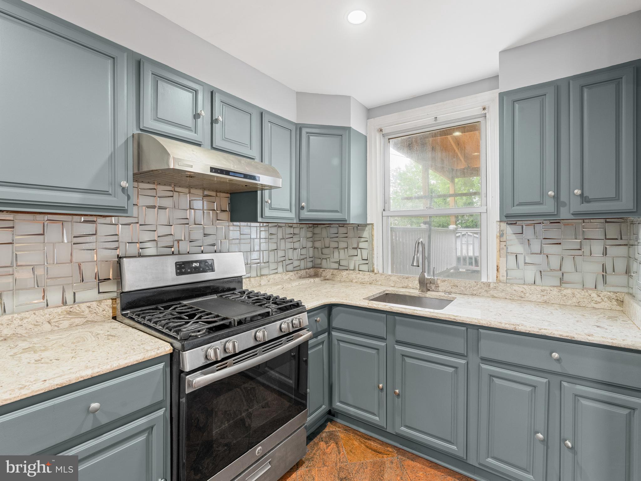 JUNIATA - Residential