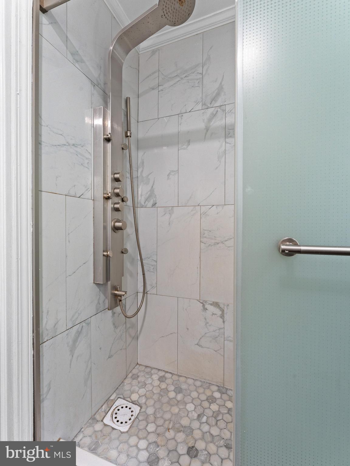 JUNIATA - Residential