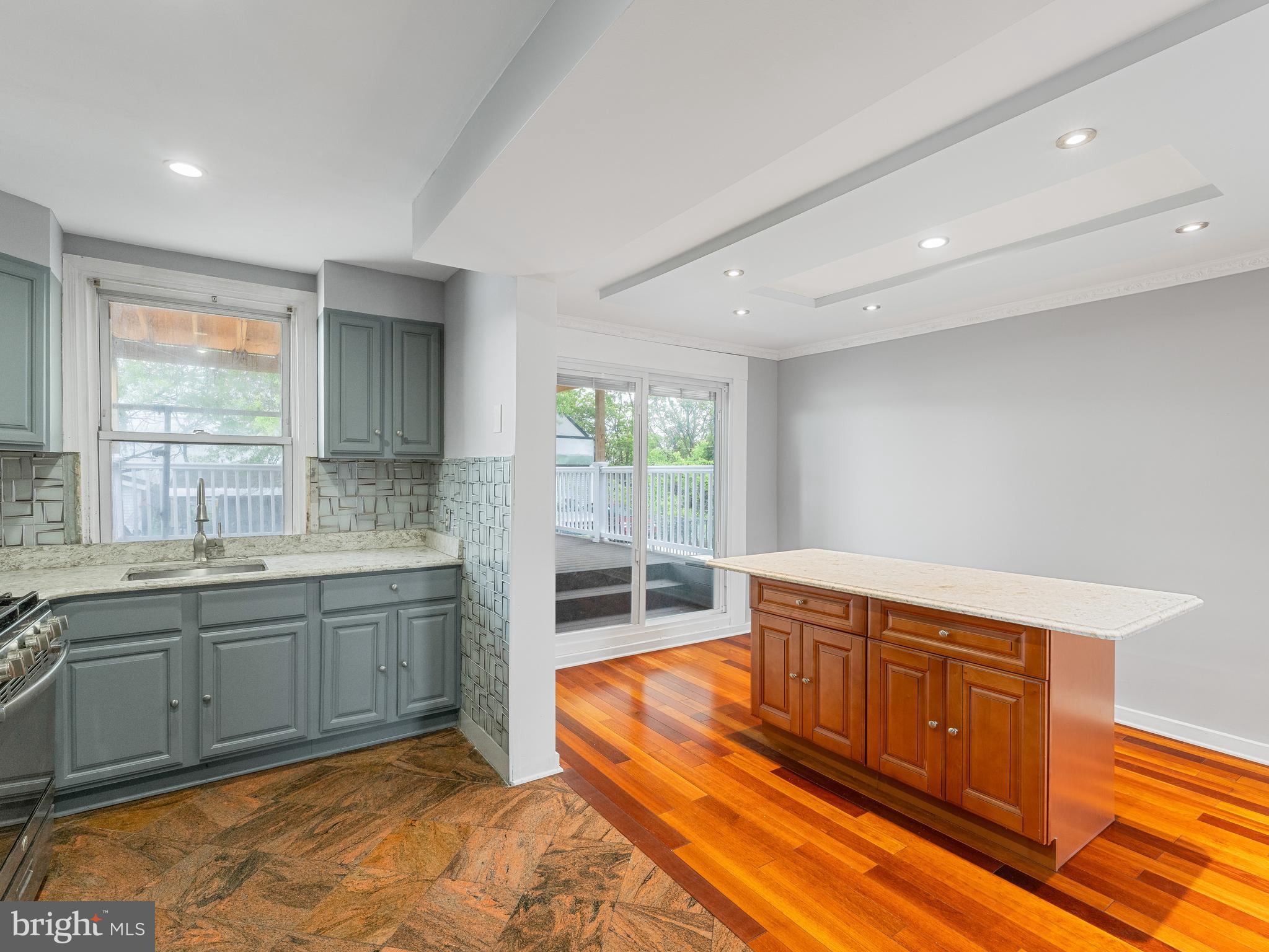 JUNIATA - Residential