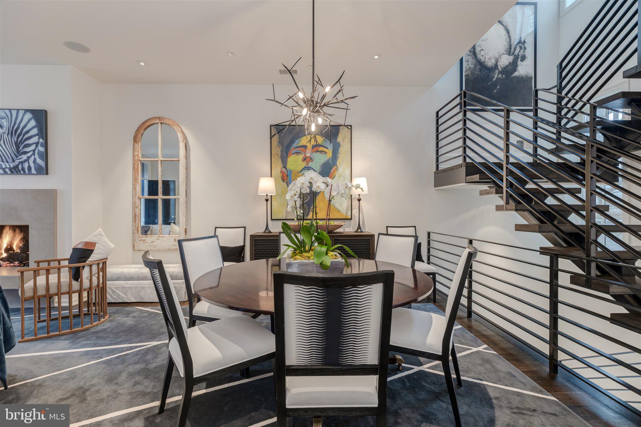 LOGAN CIRCLE - Residential