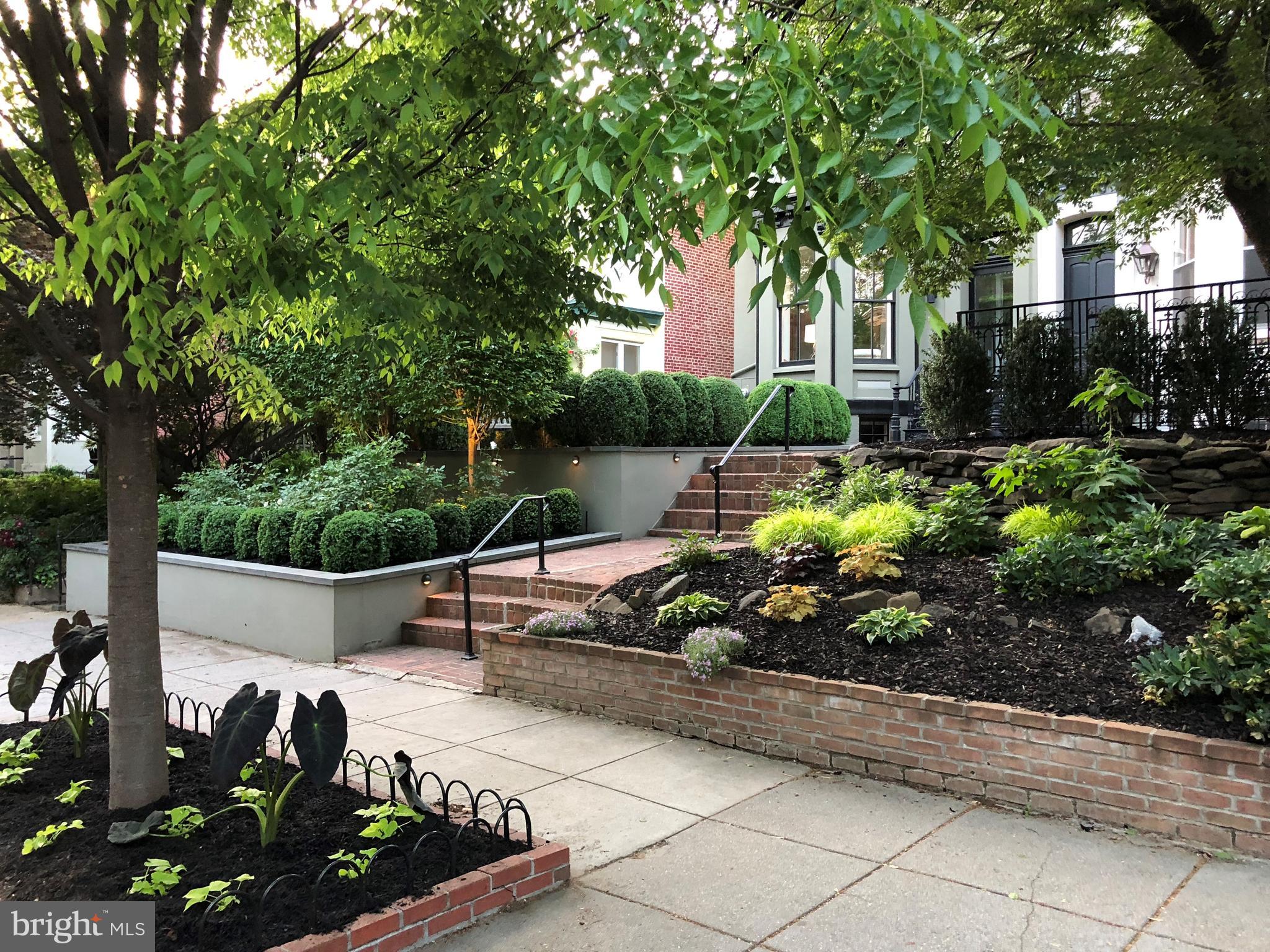 LOGAN CIRCLE - Residential