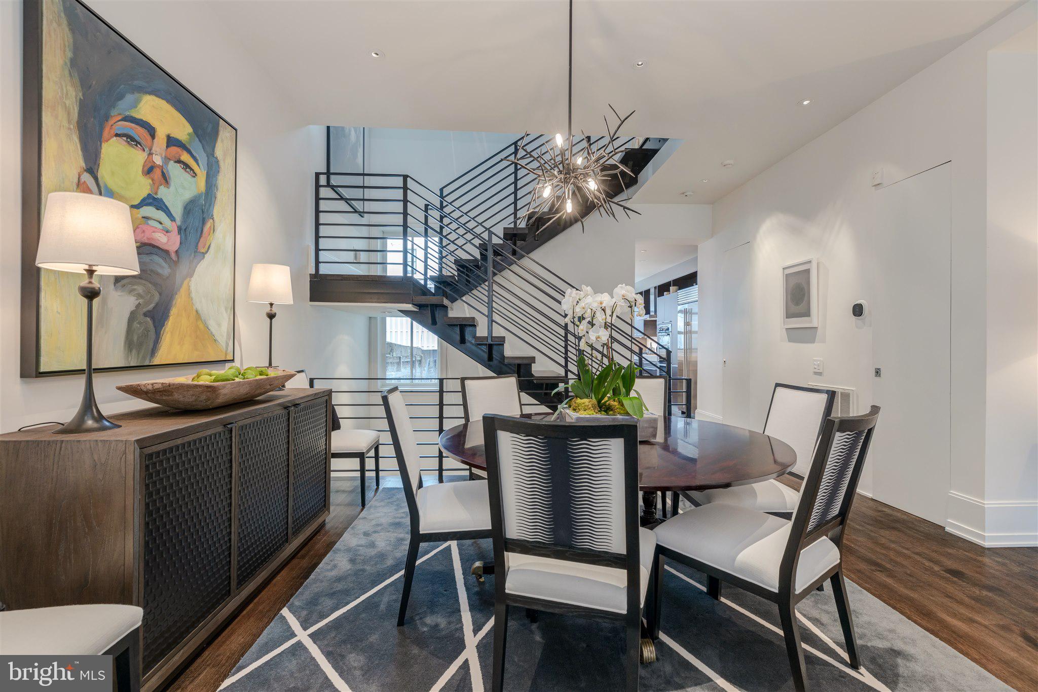 LOGAN CIRCLE - Residential
