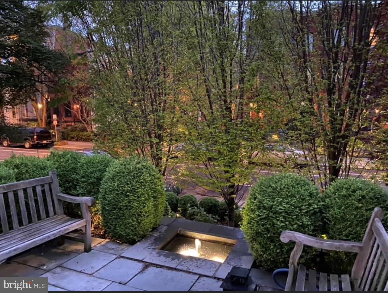 LOGAN CIRCLE - Residential
