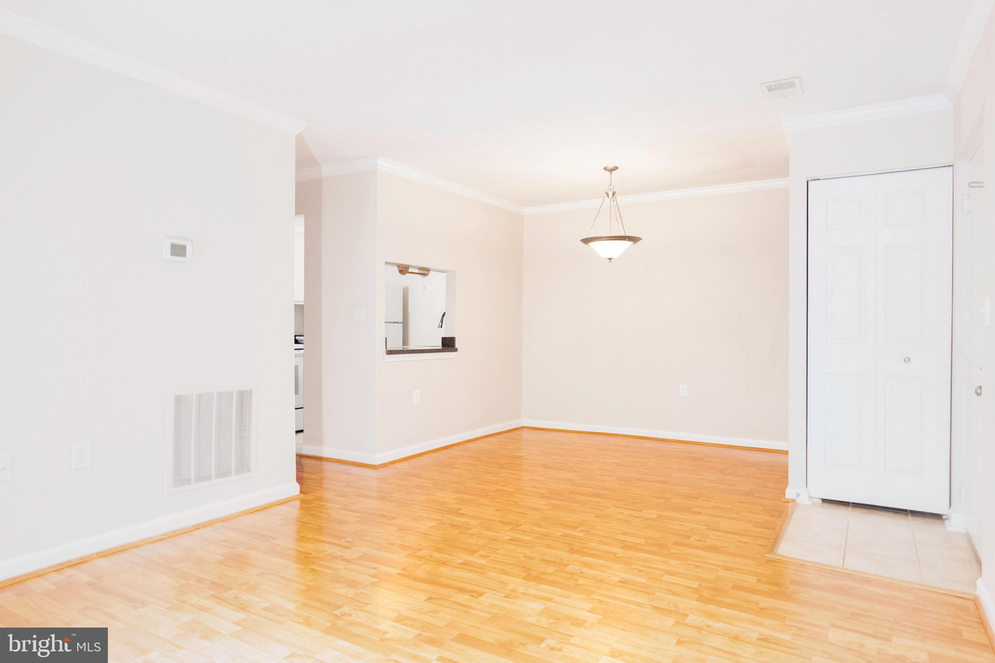 FLOWER HILL - Residential Lease