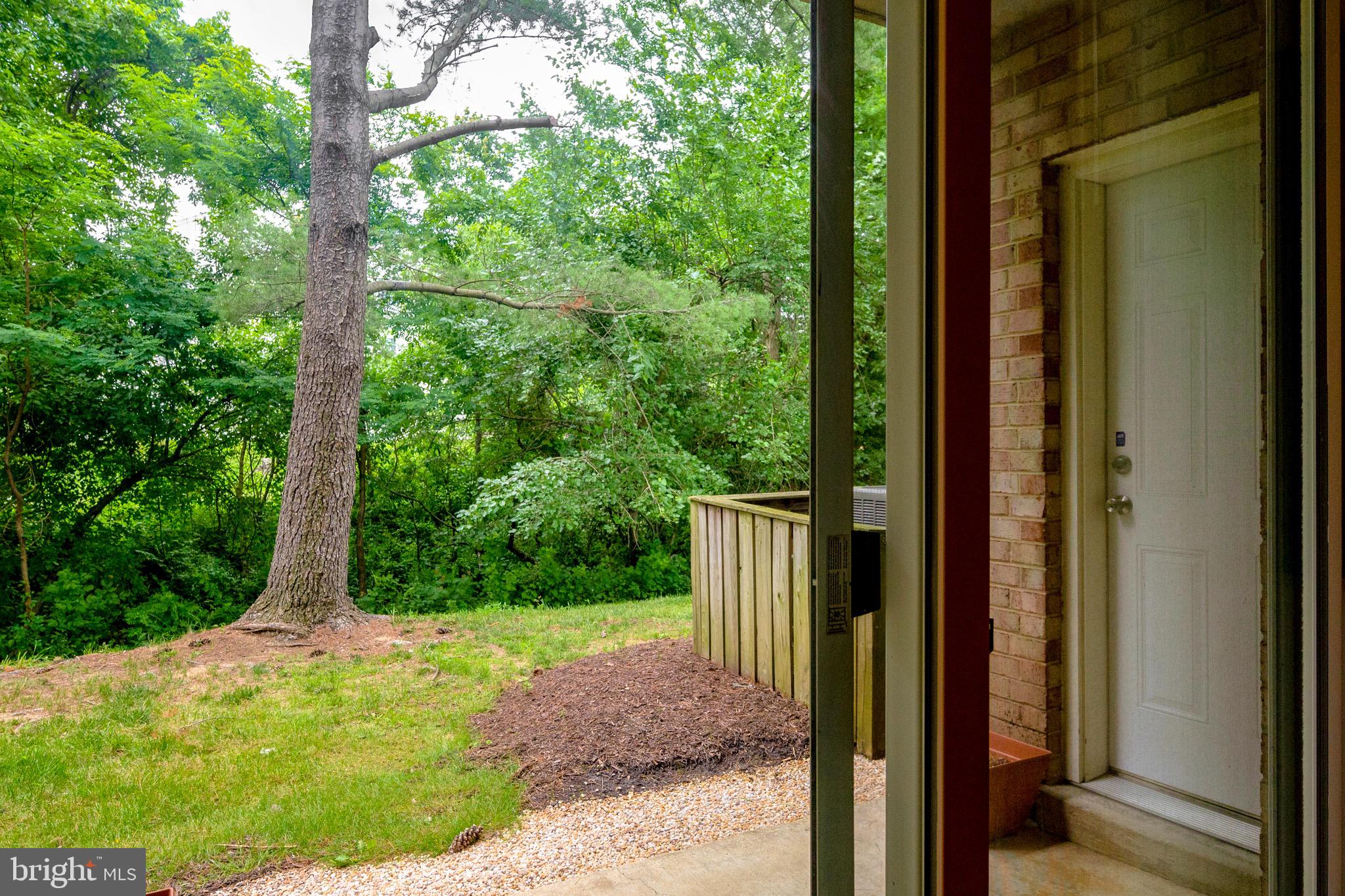 FLOWER HILL - Residential Lease