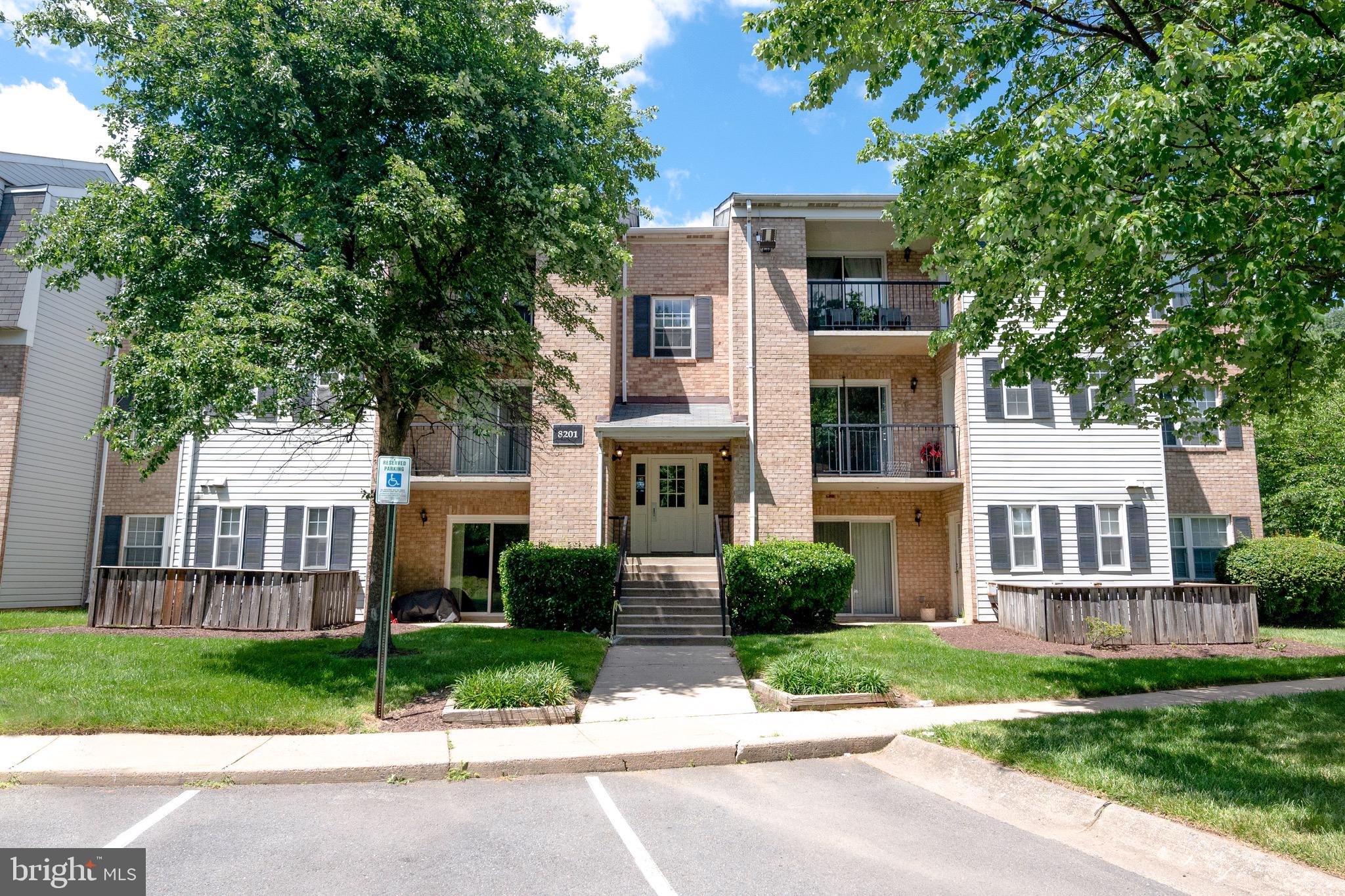 FLOWER HILL - Residential Lease