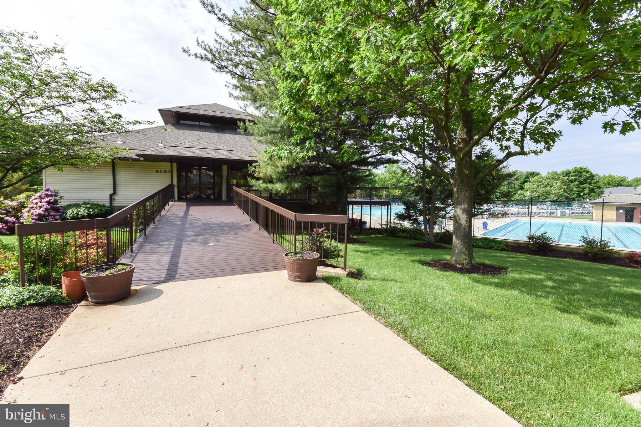 FLOWER HILL - Residential Lease