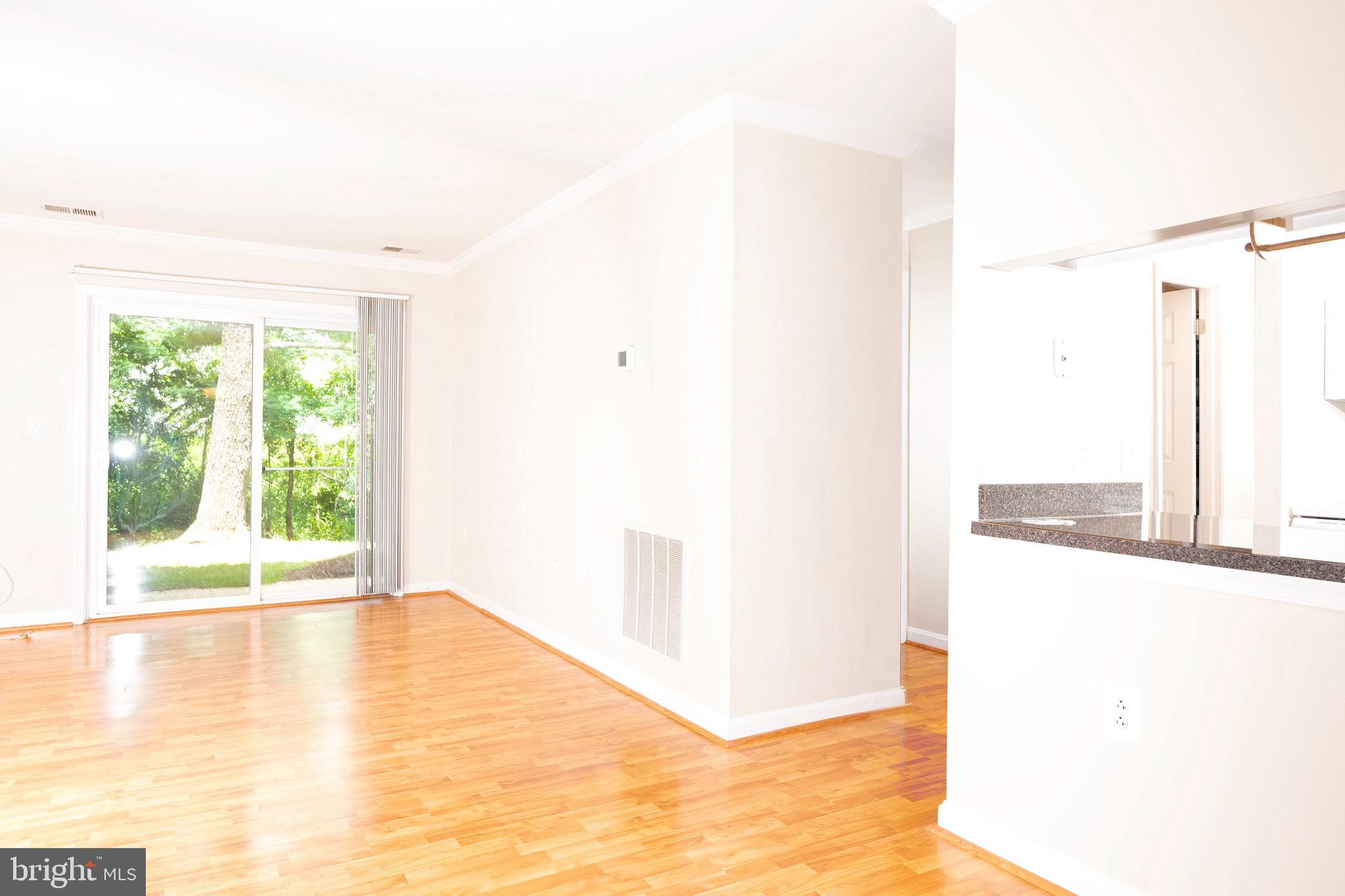 FLOWER HILL - Residential Lease