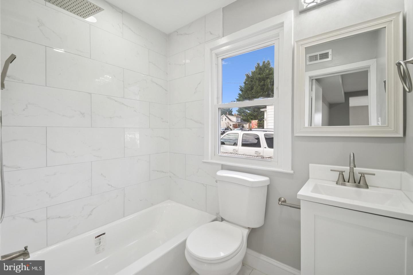 OVERLEA - Residential