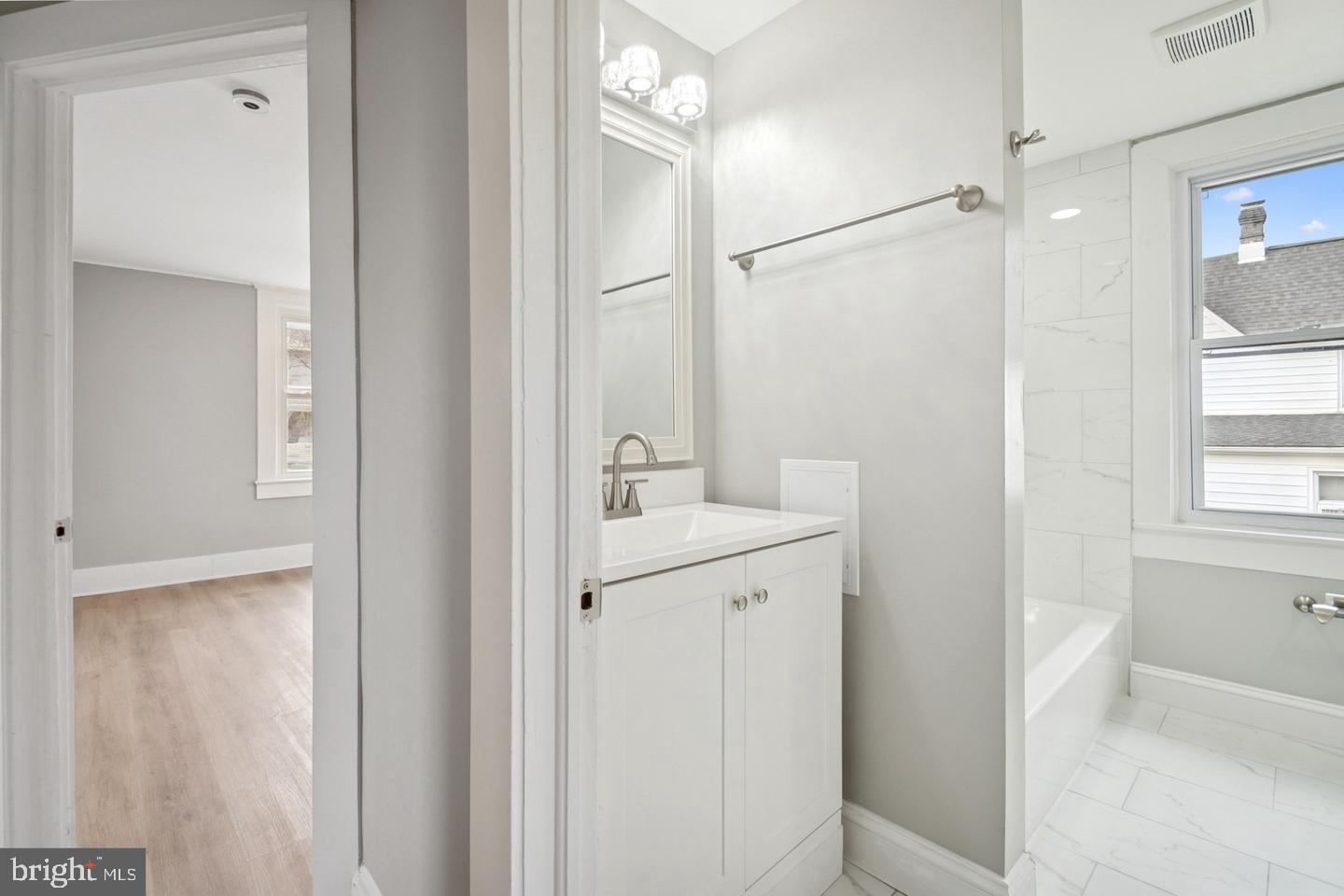 OVERLEA - Residential