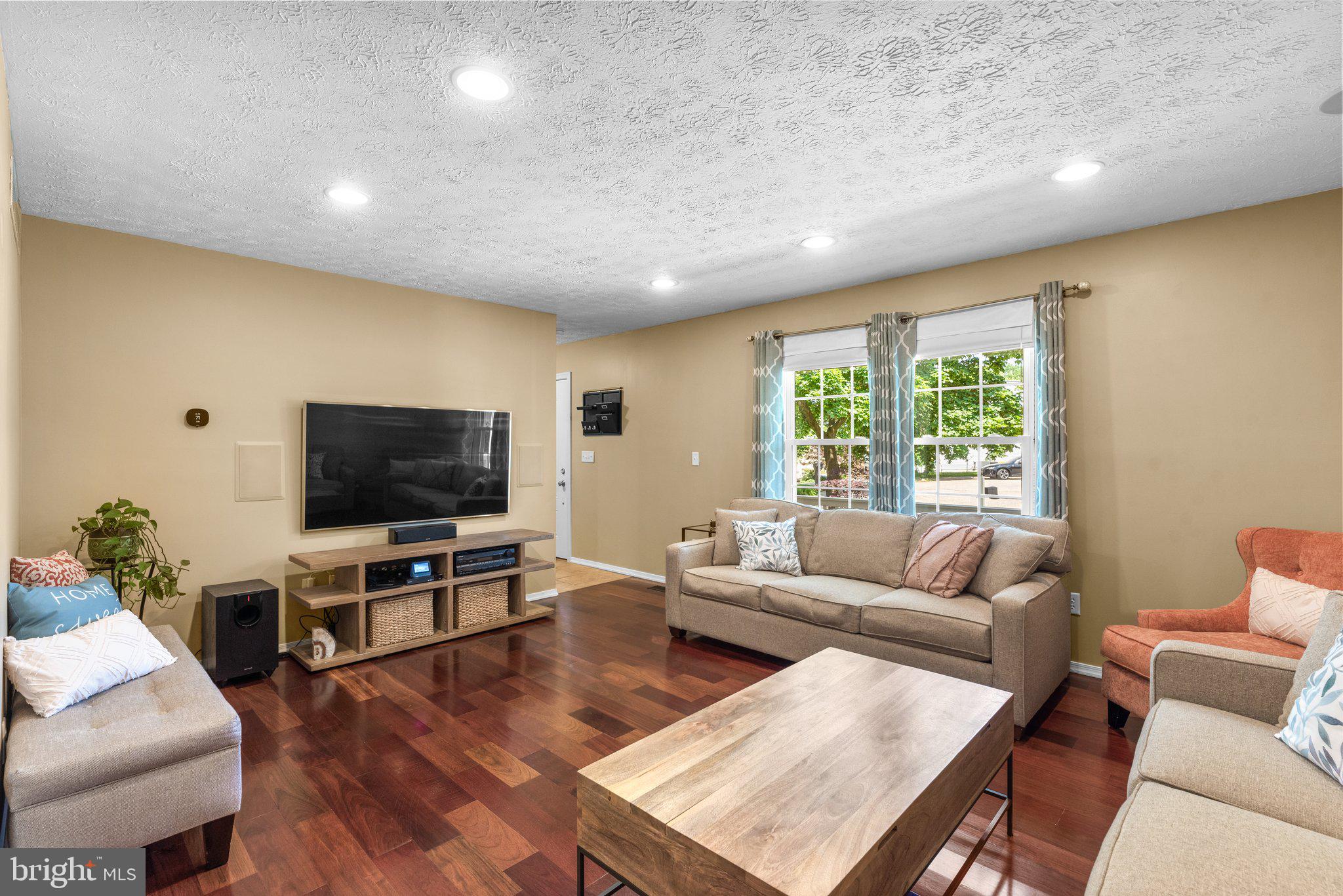 HARBOR VALLEY ESTATES - Residential