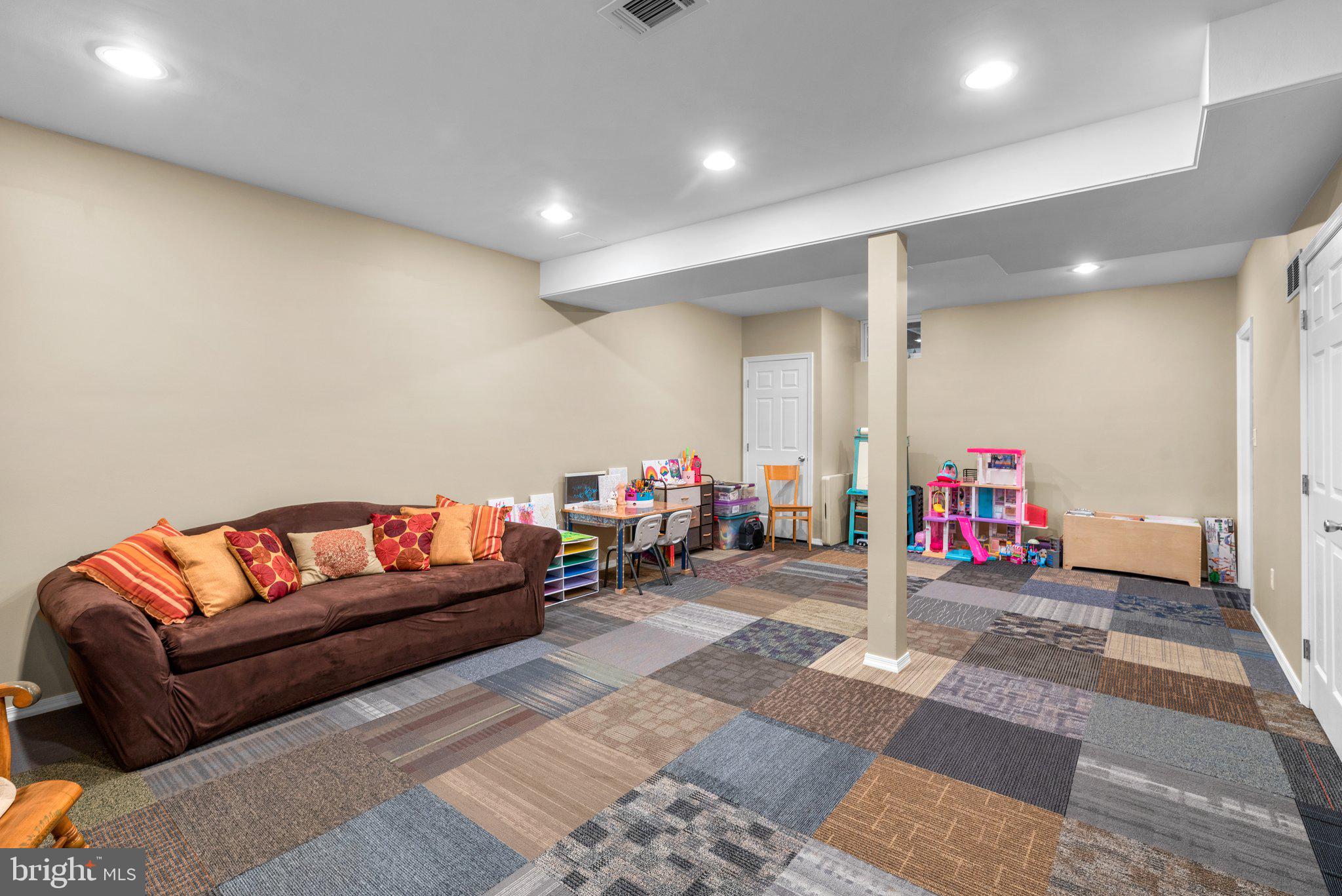 HARBOR VALLEY ESTATES - Residential