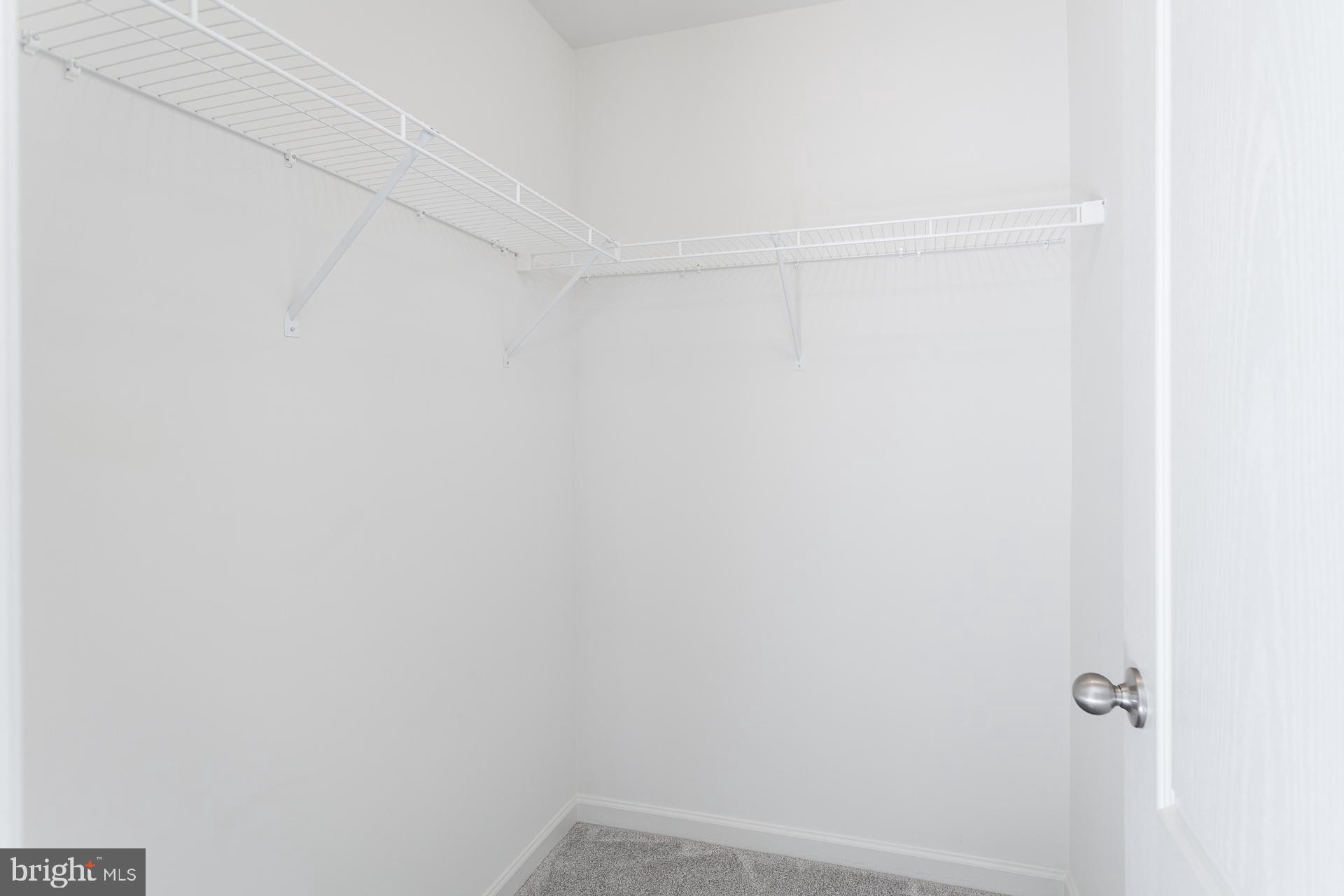 ARCHERS ROCK - Residential