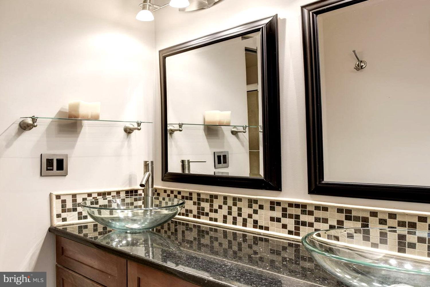 SOUTHWOODS - Residential