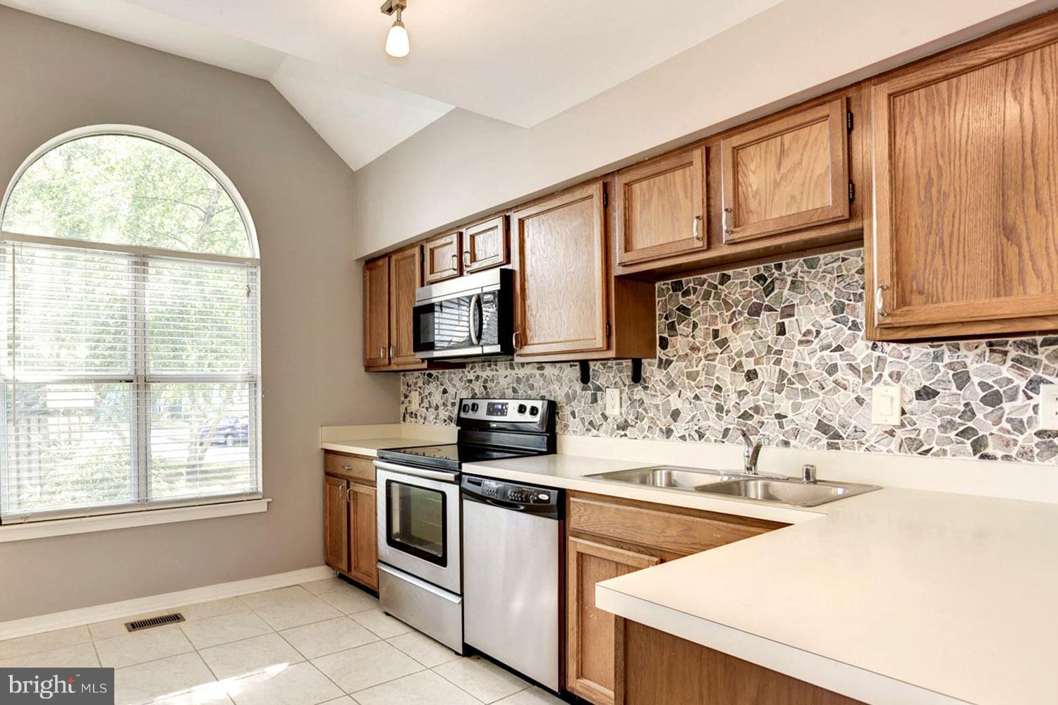 SOUTHWOODS - Residential