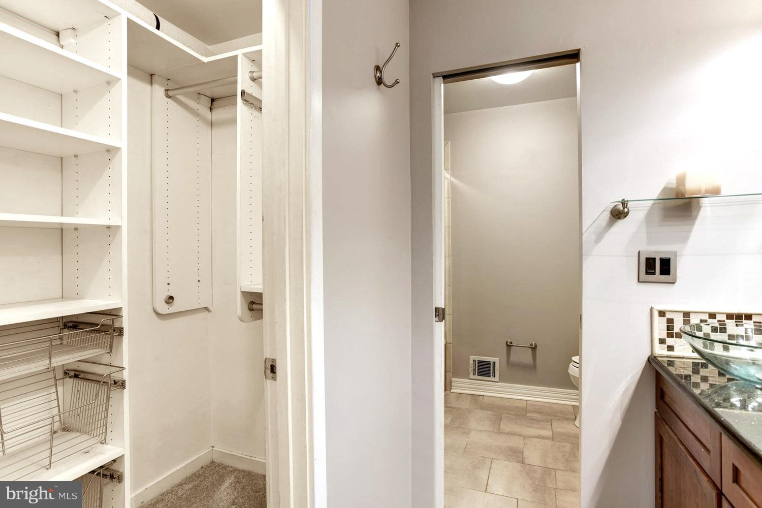 SOUTHWOODS - Residential