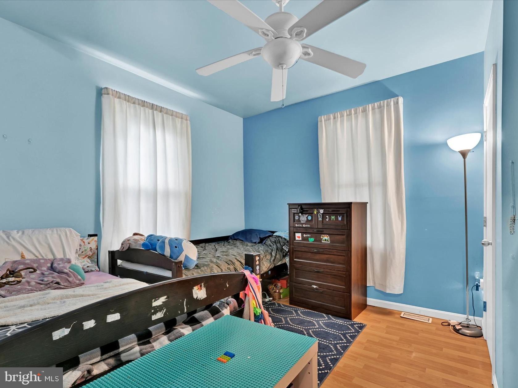 OAKCREST - Residential